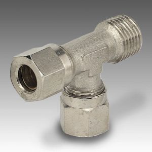 Tee lateral macho conico B8